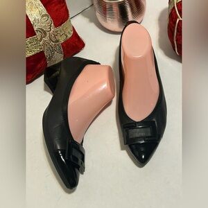 Hispanitas Elegant Black Women's Flats